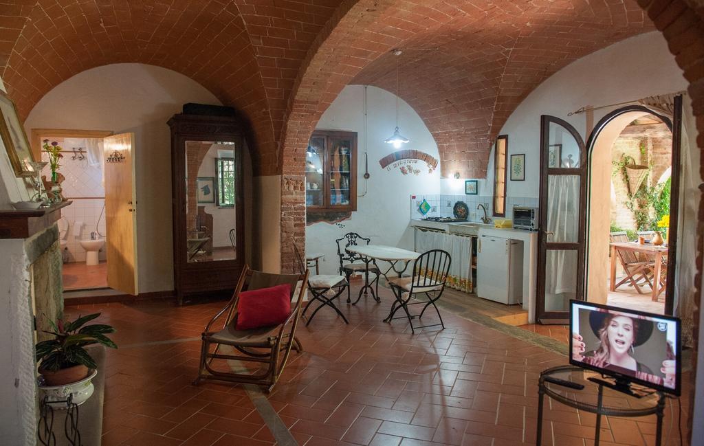 Hostal Fioralice Fauglia Habitación foto