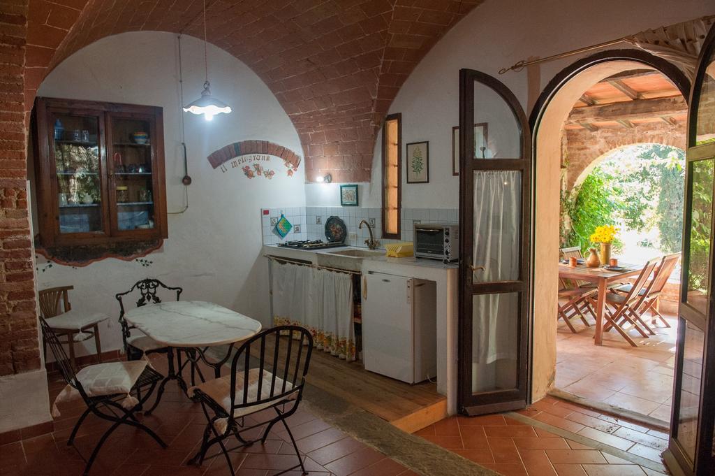 Hostal Fioralice Fauglia Habitación foto