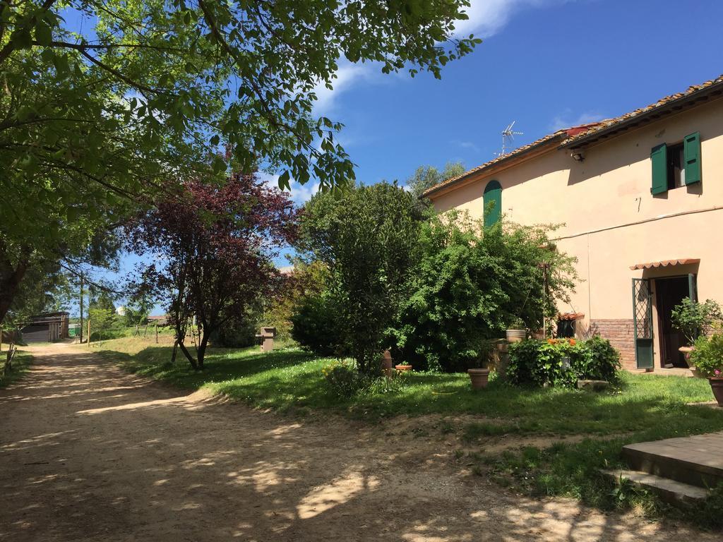 Hostal Fioralice Fauglia Exterior foto